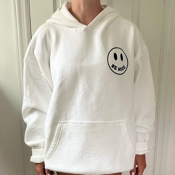Be Nice Hoodie - Picture 1 of 4